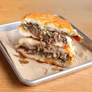 Queso Birria Torta